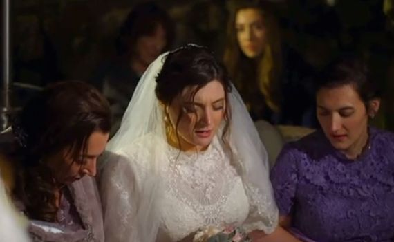 הבריחה מהכת ומציאת האהבה| הצצה ל"המקור"