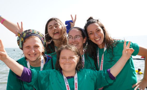 אירוע צליחת הכנרת לנשים למען "סדנת שילוב בגבעות"