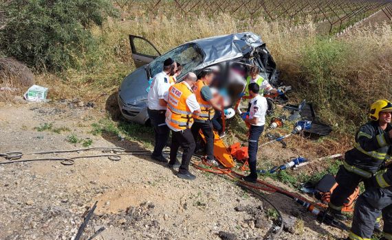 תאונת הדרכים בדרום: 3 הרוגים – 21 יתומים