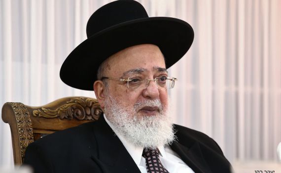 ברוך דיין האמת: הרב אליהו אבא שאול נפטר בפתאומיות