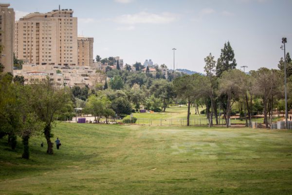 חשד לחטיפה ואונס ילדה בגן סאקר