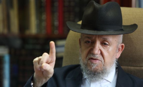 אחרי הסערה: הרב מאיר מאזוז בסרטון הבהרה