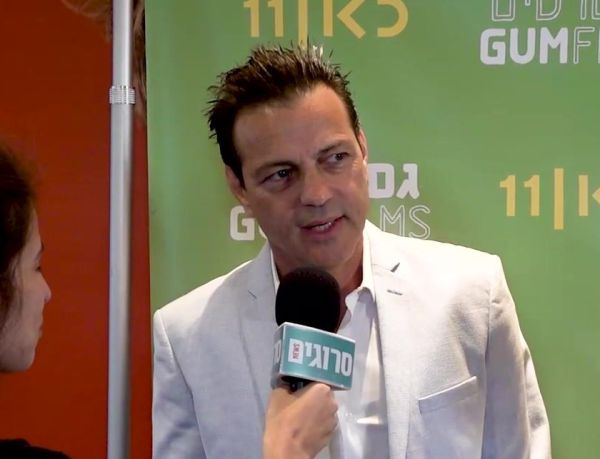 אקי אבני לסרוגים: "הרב השתלט לי על החיים"