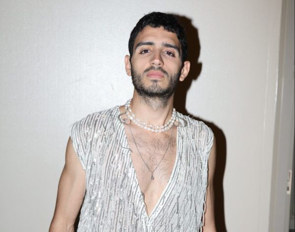 צפו: תמיר גרינברג מפציץ עם הלהיט של הטיקטוק