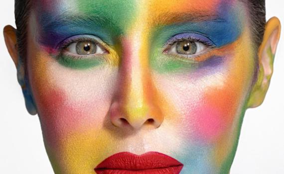 איה כורם מוציאה את האלבום המלא: 2022