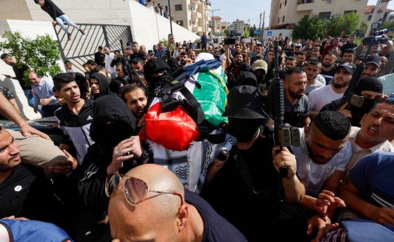 בכיר ברש"פ: לא ניתן לפושע לחקור את הפשע שביצע