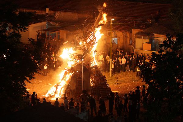 שיר ל"ג בעומר החרדי הוא שיר של רב סרוג לכבוד צה"ל