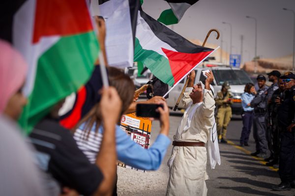 אלקין אישר הצעת חוק שתפרק את הקואליציה