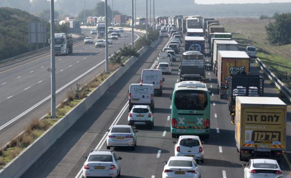 פטור למילואים: צה"ל בוחן החזרי נסיעה לכביש 6
