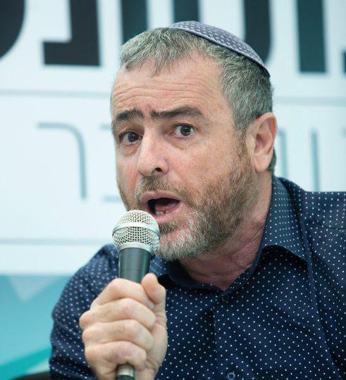 "אני עומד על דעתי שהם סוטים. ניפגש בבית המשפט"