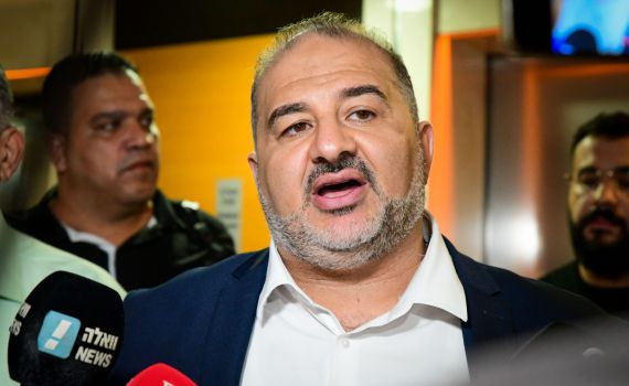 אימת אחוז החסימה | הצעד הנואש של מנסור עבאס