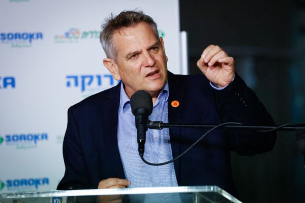 הורביץ: "ביטויים מכוערים במשפט נתניהו אולמרט"