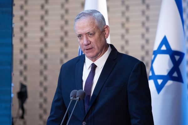 "יום קשה מאד עבורי": גנץ משתף בזכרונות אישיים