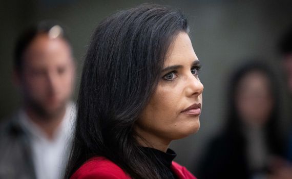 הפטור מוויזה מתרחק? אין הסכמה על החוקים של שקד