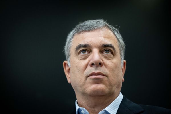 פילבר: "שמו לי צלב על הגב, המטרה: נתניהו"