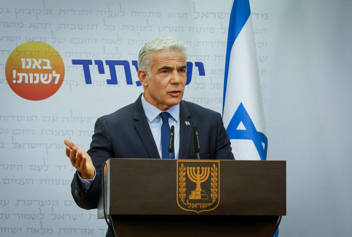 לפיד מפרגן לאופוזיציה: "זה חשוב יותר מהטרלול"