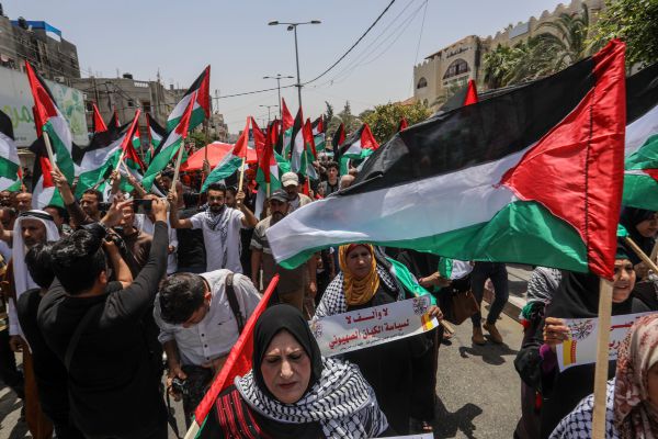 אוהד ניסה להכניס דגל אש"ף בליגת האלופות: זה היה תגובת המאבטח