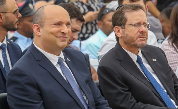 "הצעד הנכון": בנט מביע תמיכה במתווה הנשיא