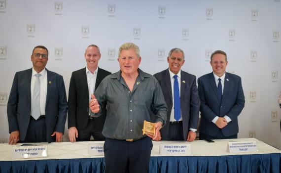 האלוף במיל' יורם יאיר: "הנוער של היום הוא נפלא"