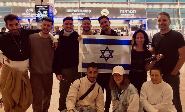  צפו: המשלחת הישראלית לאירוויזיון בדרך לאיטליה