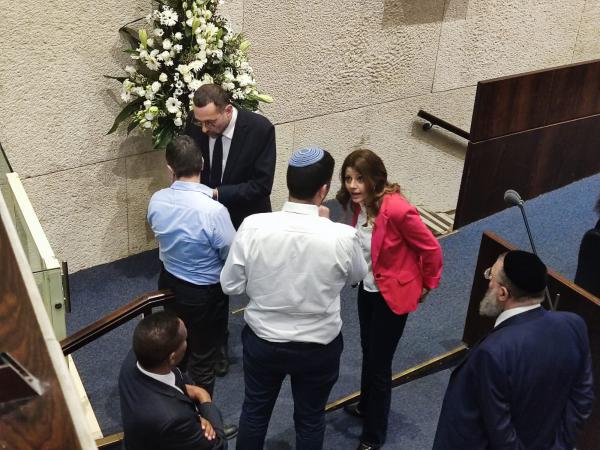 דרמה במליאה: הליכוד הביא לפסילת החוק של גמליאל