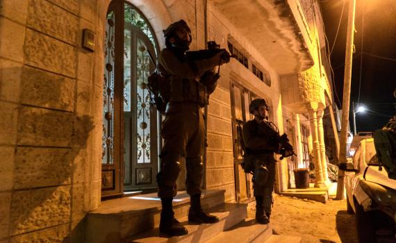 במהלך הלילה: צה"ל עצר 8 מבוקשים ביהודה ושומרון