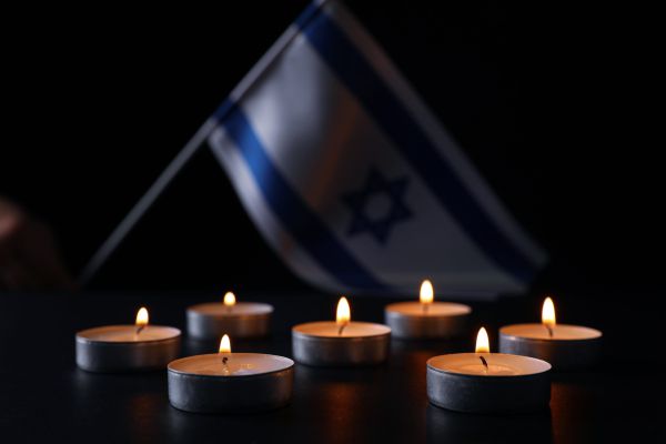 צופים וזוכרים: לוח המשדרים המלא ליום הזיכרון