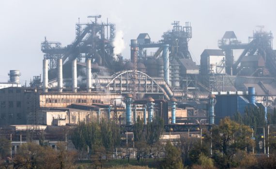 אחרי חודשים במצור: מאות לוחמים פונו ממריופול