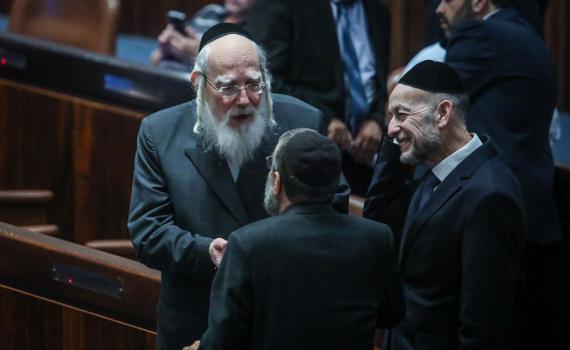 יחסנו לאן: החרדים זועמים על נתניהו ושוקלים לפרוש