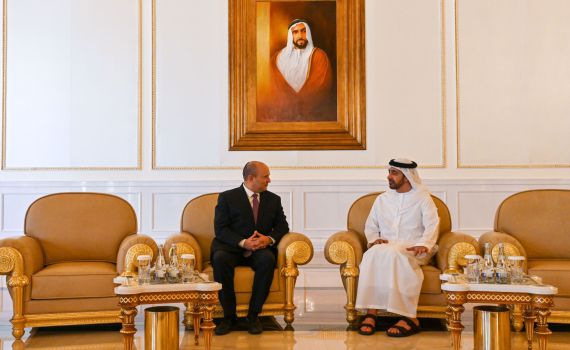 בעיצומו של המשבר: בנט יצא לביקור בזק באבו דאבי