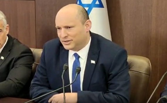 עם מחיאות כפיים: בנט נפרד מראשות הממשלה