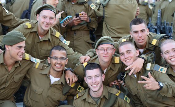 טירוני גולני נשבעו; "מוכנים להילחם על הבית שלנו"