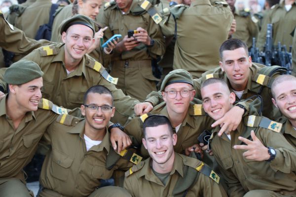 טירוני גולני נשבעו; "מוכנים להילחם על הבית שלנו"