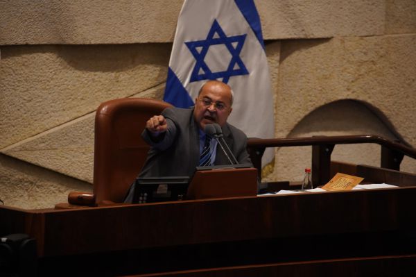 מהומה במליאה | טיבי סילק את סטרוק: "תומכי טרור"