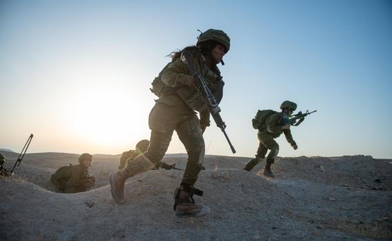 צעירות הגישו בג"צ: רוצות לשרת בחי"ר מתמרן