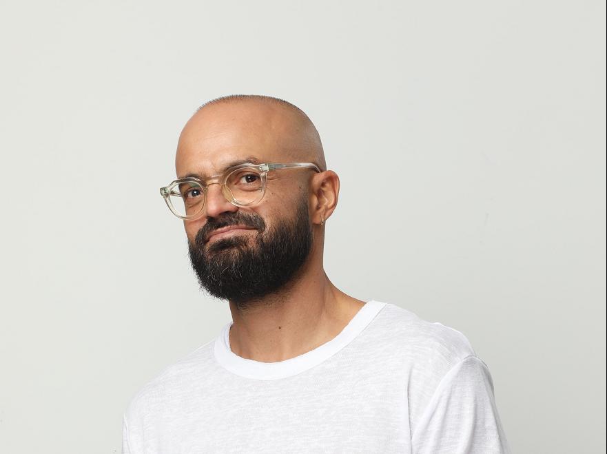 בלילה אחד של השראה: כך נולד השיר של אברהם טל