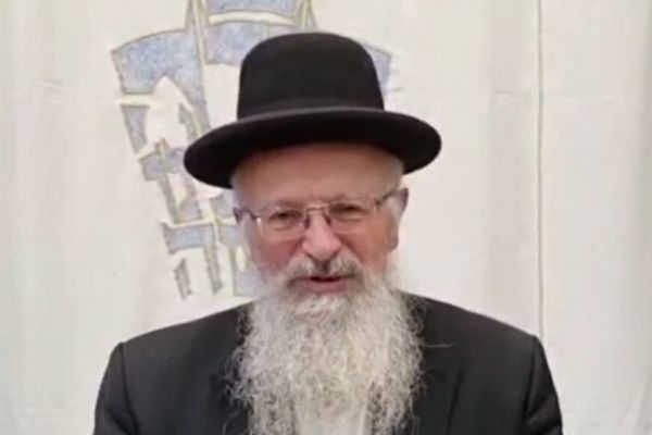 מי הדליק את הגפרור ששרף 18 אוטובוסים בצפת? צפו