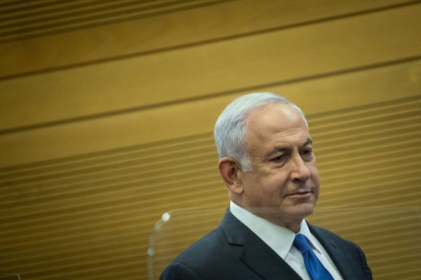 "תתבייש ותתנצל" | פוסט של נתניהו חרך את הרשת