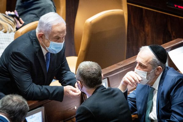 סקר: הימין נוסק; קואליציית בנט – לפיד מתפוררת