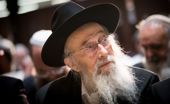 הרב טאו: "עלייה להר הבית מחלישה את הריבונות"