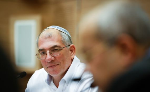 נצחון לאורבך: הוועדה בראשותו תדון בפיזור הכנסת