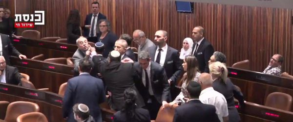 צפו: עימות חריג בין הח"כים הערבים לבן גביר