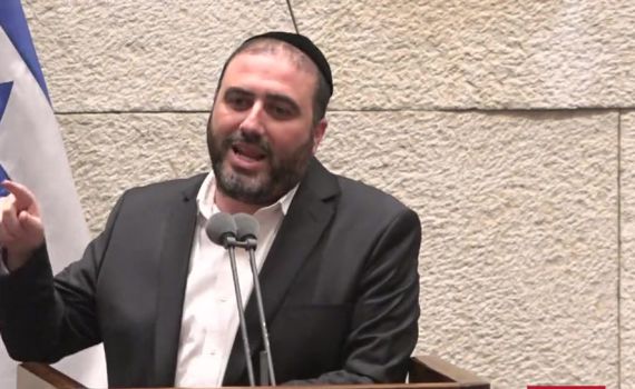 קואליציה קורסת: מרצ תמכו בטעות בהצעה של החרדים