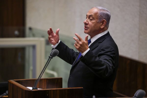 אתה לא נלחם למען המדינה – אתה נלחם למען הכיסא