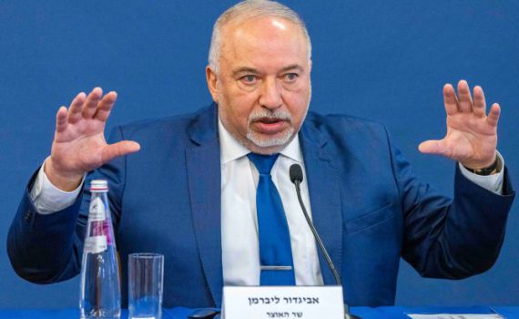 ליברמן מבהיר: "דוחים את הדיונים על התקציב"