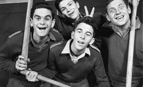 ארכיון צה"ל מפרסם תמונות משירותו הצבאי של אורי זוהר