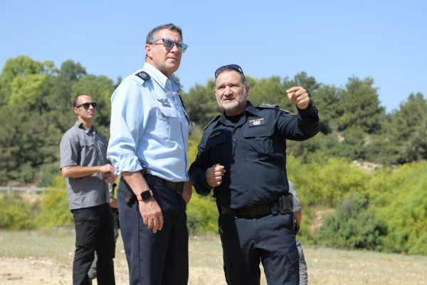 המפכ"ל בחפ"ק: "אנחנו פה כדי למצוא את ספיר בחיים"