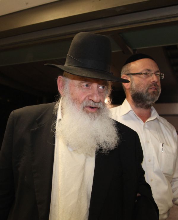 התפללו לרפואתו השלמה של אורי זוהר