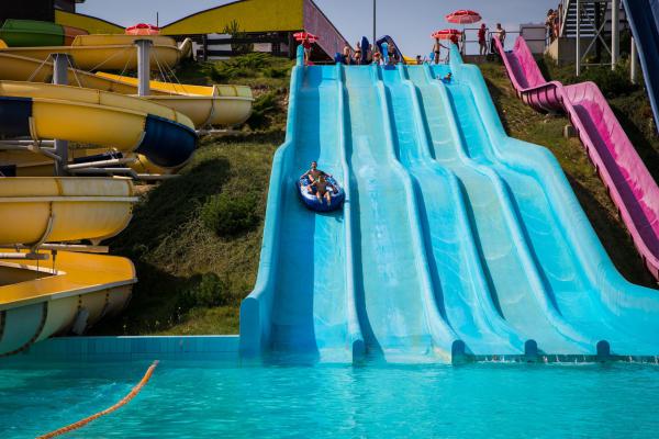 ימית 2000 מנעה כניסת אישה בגלל בגד ים צנוע