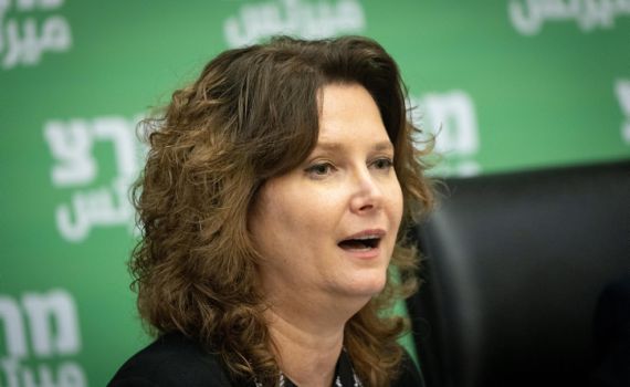 מרצ נגד העבודה: חוק חדש מסעיר את הקואליציה